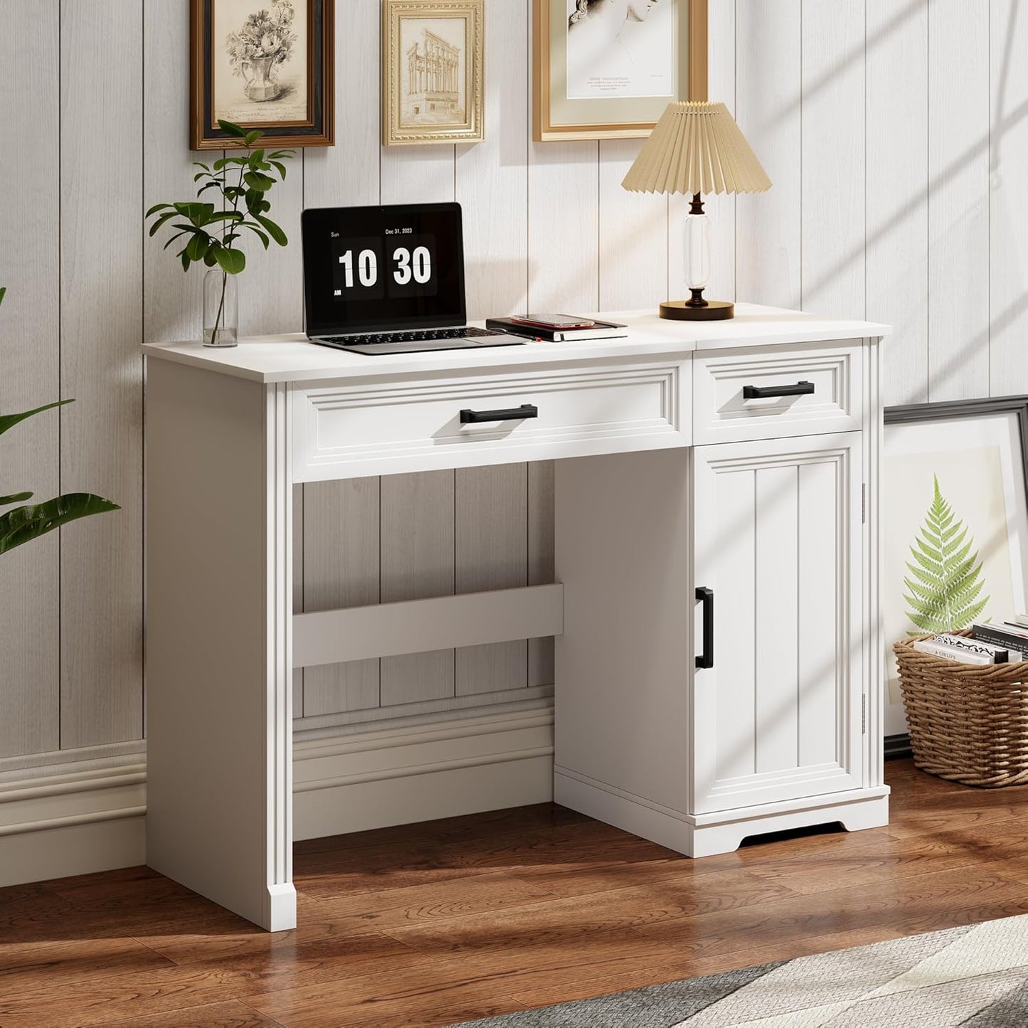 Farmhouse Vanity Desk with Flip Mirror – 43.3"